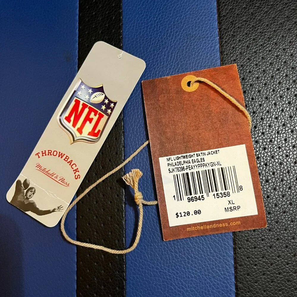 Eagles Vintage Coat - Picture 4 of 5